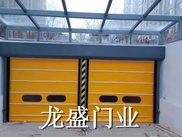 哈爾濱地下車庫堆積門